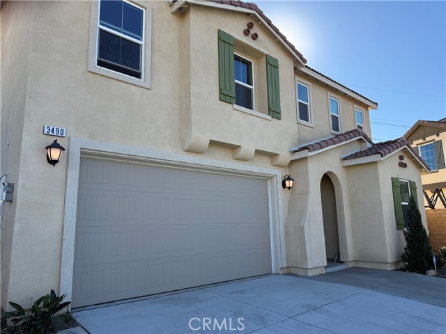 Detail Gallery Image 1 of 32 For 3490 E Foxglove Way, Ontario,  CA 91761 - 4 Beds | 3 Baths