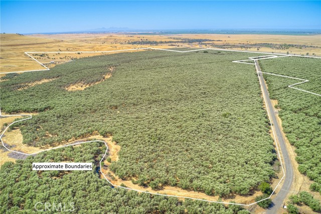 16 Rocky Drive, Oroville CA: https://media.crmls.org/medias/894a910b-d77b-4042-96a2-136c55a13ecc.jpg