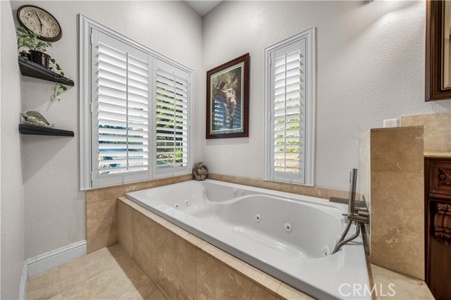 Detail Gallery Image 25 of 37 For 129 Valley Ridge Dr., Paradise,  CA 95969 - 5 Beds | 4 Baths