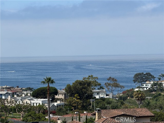 424 Mendoza, Corona del Mar CA: https://media.crmls.org/medias/894b6cad-3e5e-4865-8516-b18cf509416c.jpg