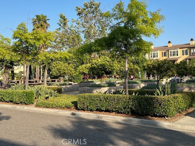 https://media.crmls.org/medias/894c88ca-ff42-48a2-9891-e2f2554c057b.jpg?preset=X-Large