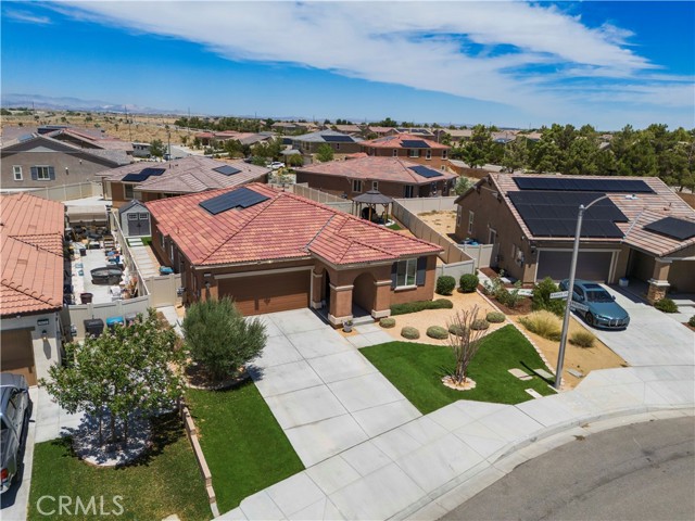 5025 W Avenue J6, Lancaster CA: https://media.crmls.org/medias/894c9275-eecc-476d-8e92-8499e15d4ae0.jpg