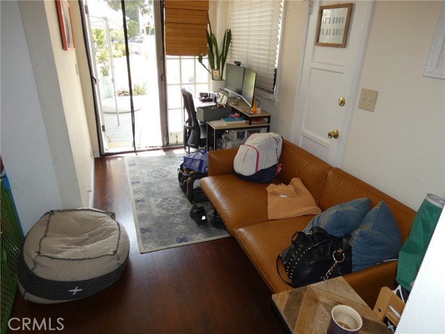 218 Broadway, Redondo Beach, California 90277, ,Residential Income,For Sale,Broadway,SB25042153