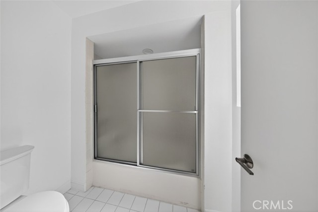 Detail Gallery Image 31 of 43 For 15235 Magnolia Bld #E,  Sherman Oaks,  CA 91403 - 3 Beds | 3 Baths