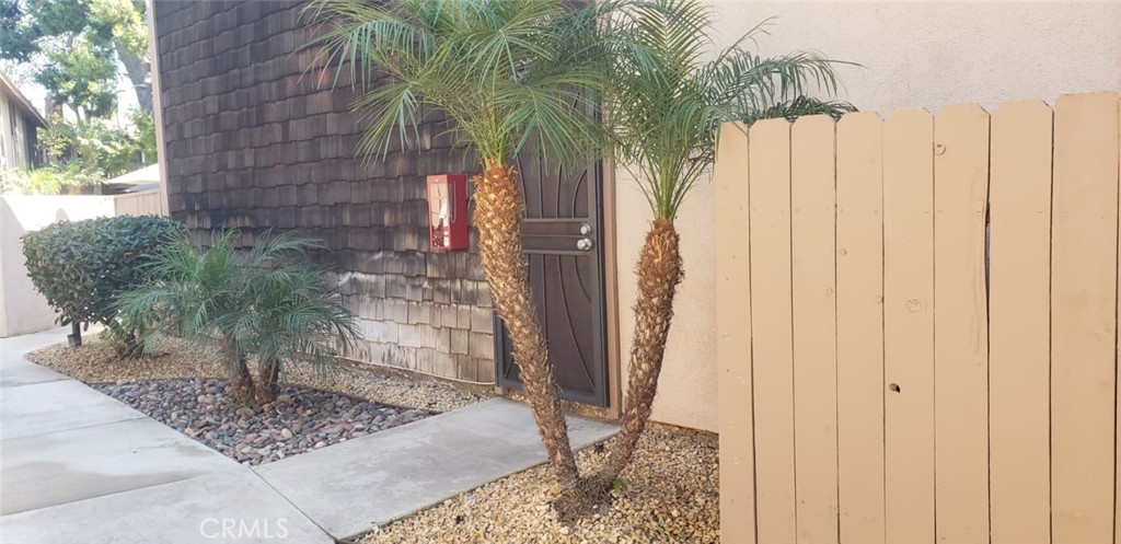 894dc9cf 7497 40e1 9440 34de5cfe7ab1