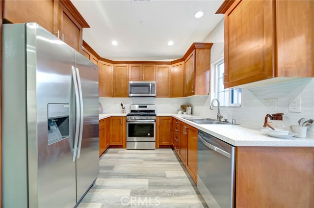 1101 N Maclay Avenue, San Fernando CA: https://media.crmls.org/medias/894e1805-0fa2-49a6-a2d0-6ee1b1f9ac98.jpg
