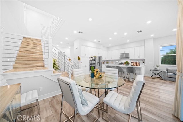 Detail Gallery Image 17 of 46 For 119 Glance, Irvine,  CA 92618 - 3 Beds | 2/1 Baths