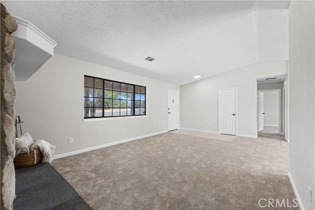 Detail Gallery Image 10 of 38 For 40107 173rd St, Palmdale,  CA 93591 - 3 Beds | 2 Baths