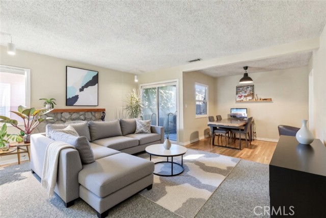 Detail Gallery Image 4 of 15 For 9713 Nadine St, Temple City,  CA 91780 - 4 Beds | 1/1 Baths