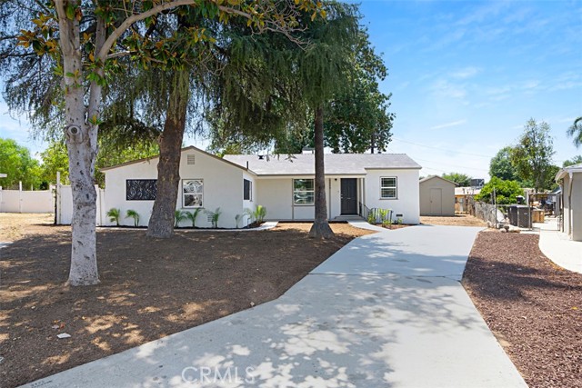 Detail Gallery Image 1 of 1 For 6056 Colonial Dr, Riverside,  CA 92506 - 3 Beds | 2 Baths