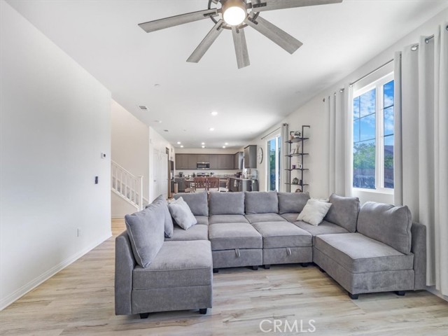Detail Gallery Image 14 of 38 For 12708 Ojo Caliente St, Victorville,  CA 92392 - 4 Beds | 3 Baths