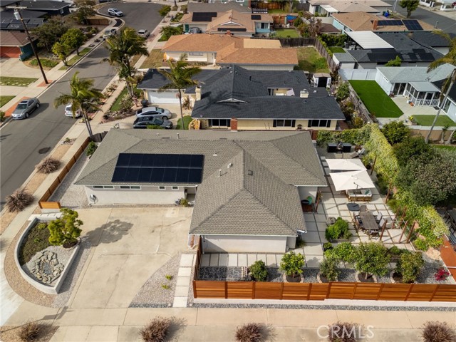 6017 Carnegie Street, San Diego CA: https://media.crmls.org/medias/89511edd-b86d-4721-8feb-749dbdd40303.jpg
