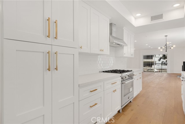 1871 Greenfield Avenue, Los Angeles CA: https://media.crmls.org/medias/89519307-1065-4ed9-bd0d-b322f0debc35.jpg