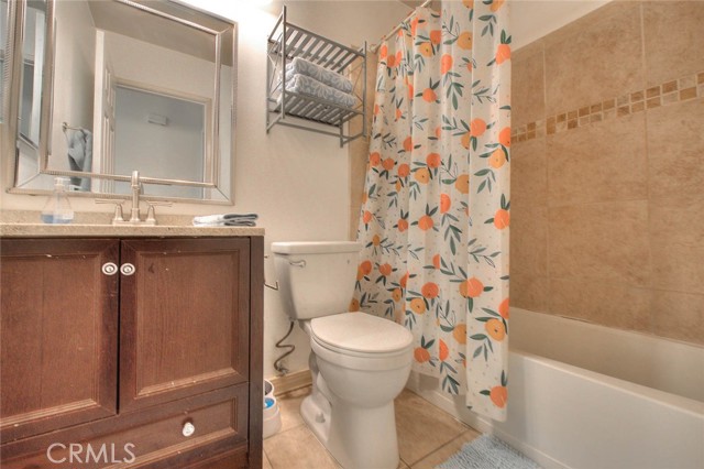 14319 Weeping Willow Lane, Fontana CA: https://media.crmls.org/medias/8951abd8-f52a-4d56-95c9-fa95788b5248.jpg