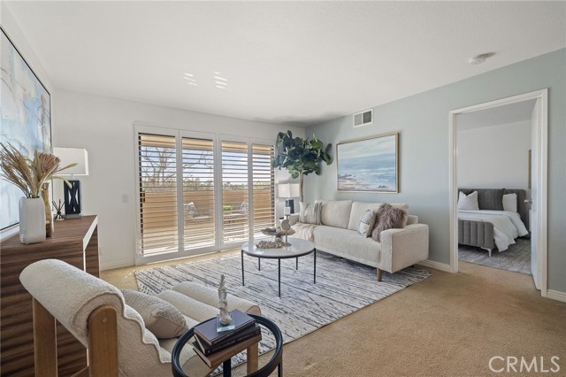 Detail Gallery Image 13 of 36 For 25224 Birch Grove Ln #3,  Lake Forest,  CA 92630 - 2 Beds | 2 Baths