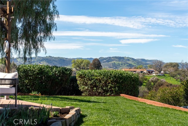 Detail Gallery Image 43 of 54 For 2039 Promontory, Paso Robles,  CA 93446 - 3 Beds | 2/1 Baths