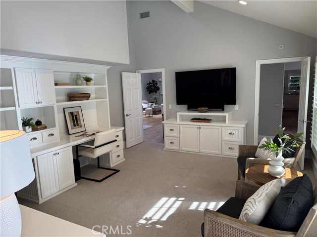 1935 Port Bishop, Newport Beach CA: https://media.crmls.org/medias/895412b4-2853-46ff-915d-34462b0582e8.jpg