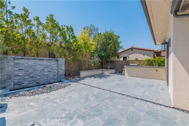 104 Quiet Place, Irvine CA: https://media.crmls.org/medias/89541b9a-36f3-4a1f-bc17-c084acfeec67.jpg