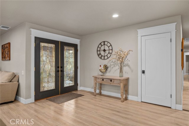 Image 4 of 51 For 8940 Running Gun