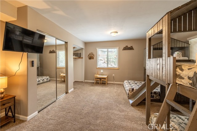Detail Gallery Image 21 of 50 For 430 Division Dr, Big Bear City,  CA 92314 - 6 Beds | 5/1 Baths