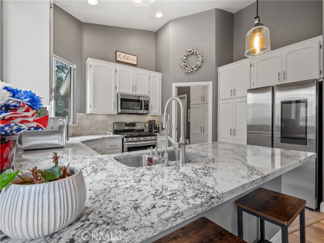 Detail Gallery Image 36 of 43 For 13290 Country Club Dr, Victorville,  CA 92395 - 3 Beds | 2 Baths