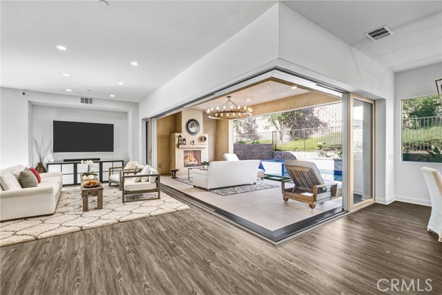 Image 10 of 46 For 5577 Heritage Oak