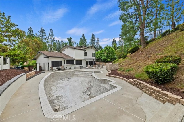 Detail Gallery Image 40 of 47 For 265 S Leandro St, Anaheim,  CA 92807 - 4 Beds | 2/1 Baths