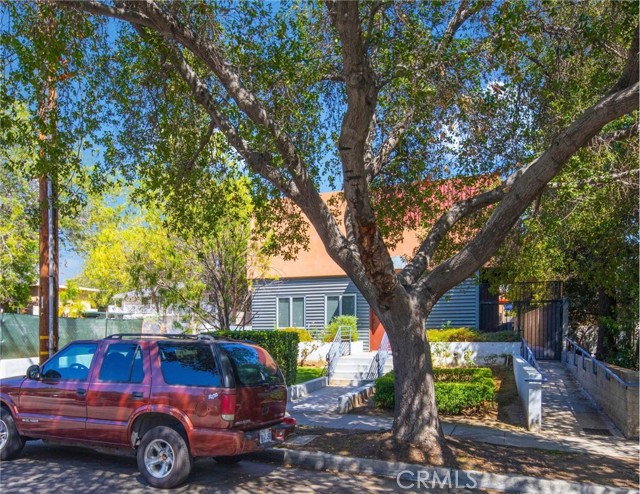 148 North Mar Vista Avenue photo 9