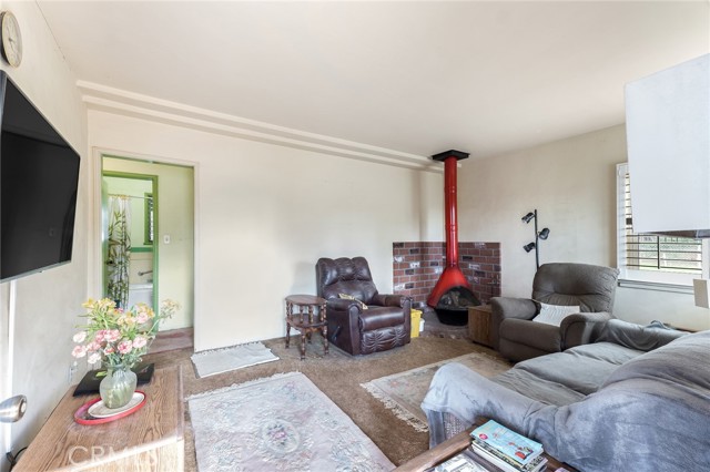10941 Walnut Drive photo 3