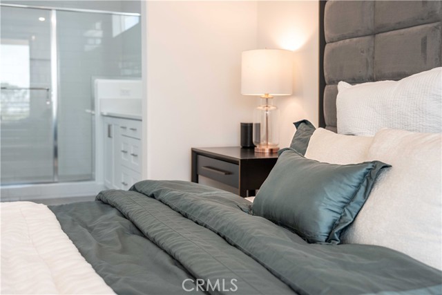 232 Junco, Irvine CA: https://media.crmls.org/medias/8957f9c2-6e54-43bb-b6d0-50454aa10008.jpg