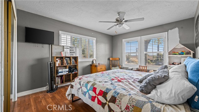 Image 14 of 41 For 7171 Font Avenue