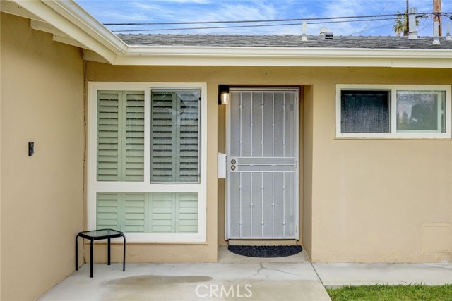 Detail Gallery Image 5 of 30 For 2643 W Greenbrier Ave, Anaheim,  CA 92801 - 4 Beds | 2 Baths