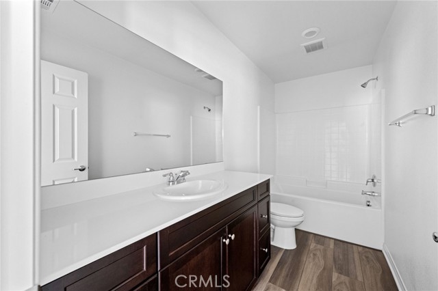 893 Harvest Avenue, Upland CA: https://media.crmls.org/medias/895a0d13-d406-4023-b1ce-261eede7248b.jpg