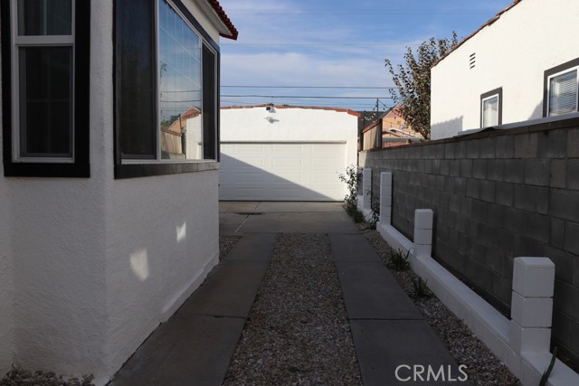 Detail Gallery Image 57 of 75 For 1917 W 74th, Los Angeles,  CA 90047 - 4 Beds | 3 Baths