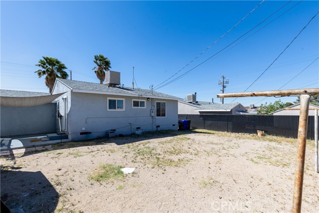 Detail Gallery Image 20 of 25 For 571 Lillian, Barstow,  CA 92311 - 3 Beds | 1 Baths