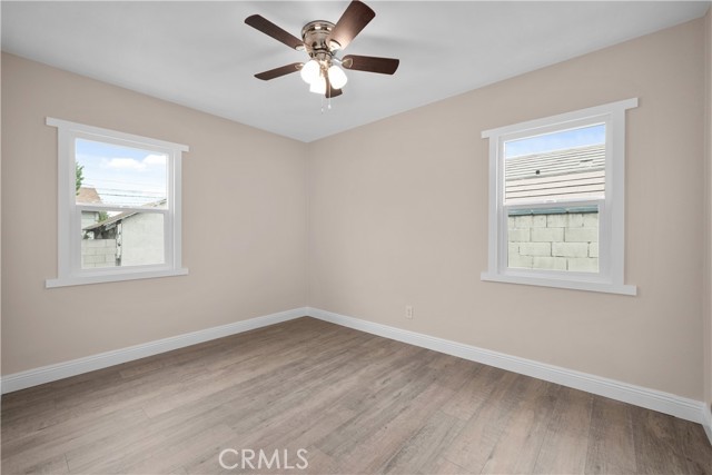 920 E Elma Street, Ontario CA: https://media.crmls.org/medias/895be32a-2925-46be-8904-bbcb52b69f23.jpg