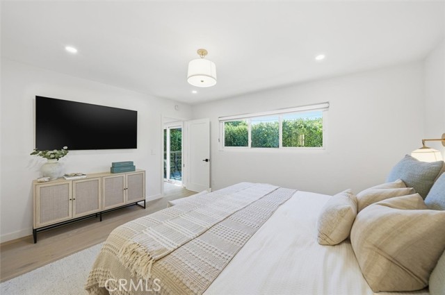 Detail Gallery Image 14 of 28 For 3521 Pine Ave, Manhattan Beach,  CA 90266 - 3 Beds | 2 Baths