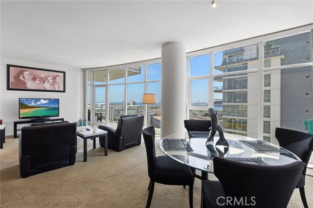 400 W Ocean Boulevard, Long Beach CA: https://media.crmls.org/medias/895df8e3-14e3-403a-9246-7d7af7b3f306.jpg