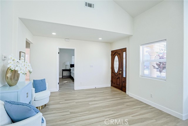 Detail Gallery Image 7 of 75 For 13104 Monroe St, Garden Grove,  CA 92844 - 8 Beds | 6/1 Baths