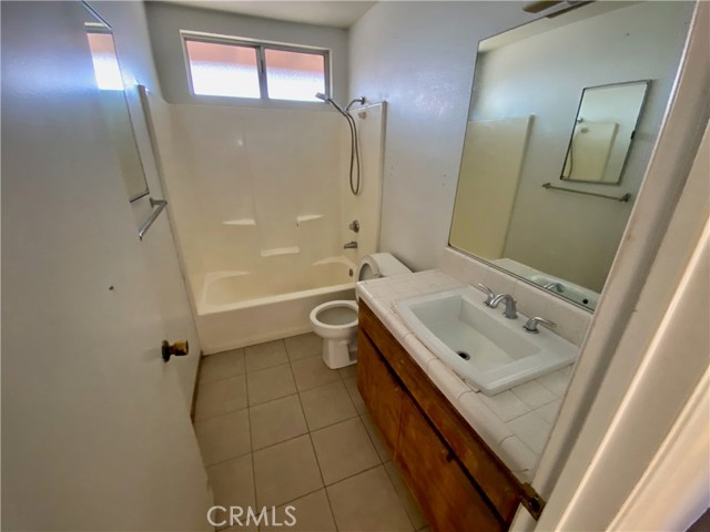 Detail Gallery Image 5 of 14 For 6296 Cholla Ave, Twentynine Palms,  CA 92277 - 2 Beds | 2 Baths