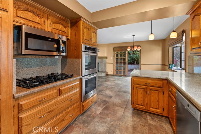 Detail Gallery Image 31 of 46 For 2333 S Patton Ave, San Pedro,  CA 90732 - 3 Beds | 3 Baths