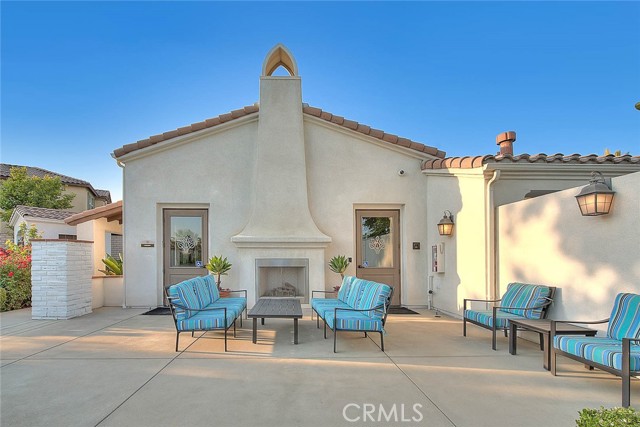 831 Wintergreen Way, Upland CA: https://media.crmls.org/medias/895f3c3e-38ec-4786-b17f-c10670cc4397.jpg