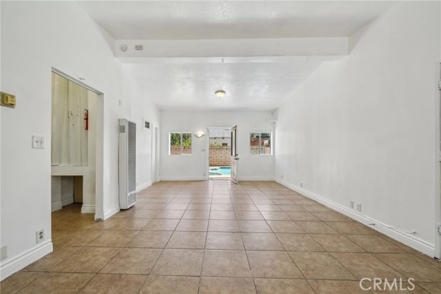 3098 N Arrowhead Avenue, San Bernardino CA: https://media.crmls.org/medias/895fef32-28d5-49e9-a368-b1946c96cf6d.jpg
