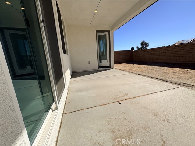 Detail Gallery Image 15 of 16 For 65187 Avenida De Nuves, Desert Hot Springs,  CA 92240 - 4 Beds | 3 Baths