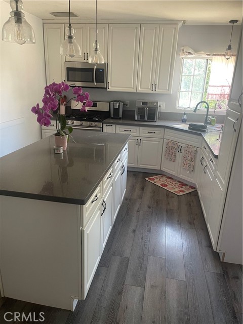 6867 Weaver Street, Riverside CA: https://media.crmls.org/medias/896150db-ffe2-43ef-918e-1f5ef0164115.jpg