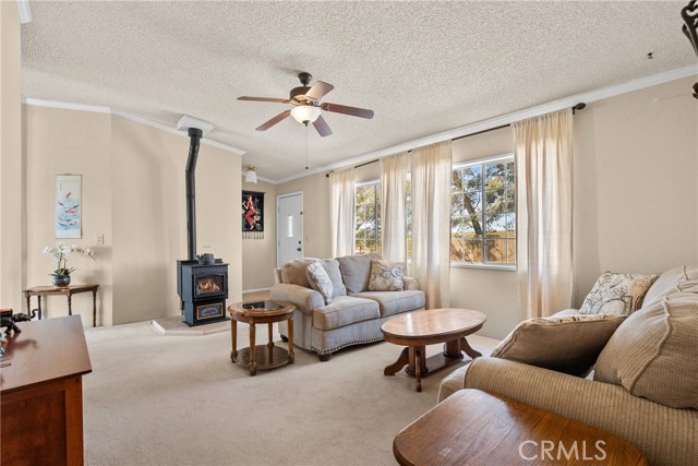 16818 Koch Street, Mojave CA: https://media.crmls.org/medias/8961813c-1456-4fec-8f37-c4366113e53f.jpg