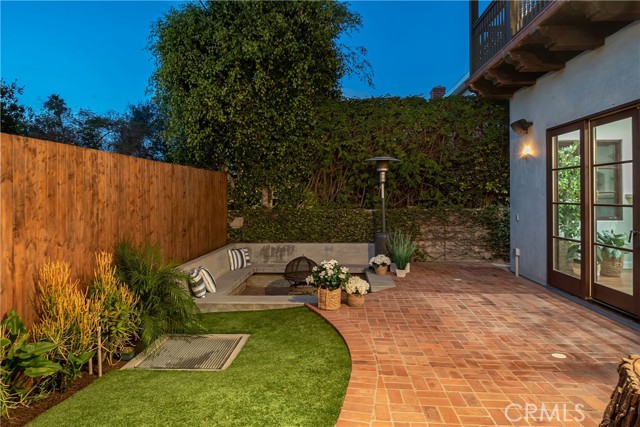 1725 Oak Avenue, Manhattan Beach, California 90266, 4 Bedrooms Bedrooms, ,4 BathroomsBathrooms,Residential,Sold,Oak,SB21251679