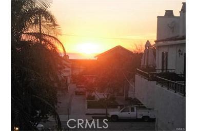 220 Helberta Avenue, Redondo Beach, California 90277, 4 Bedrooms Bedrooms, ,3 BathroomsBathrooms,Residential,Sold,Helberta,PV16158367