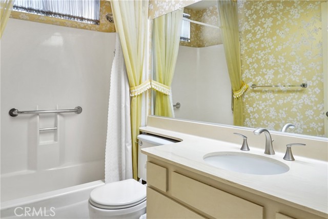 3723 Spanish Gate Drive photo 8