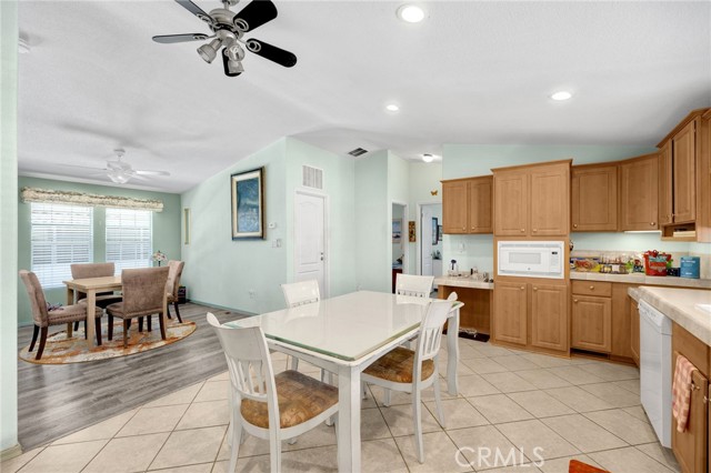 Detail Gallery Image 9 of 35 For 235 S Beach Bld #132,  Anaheim,  CA 92804 - 3 Beds | 2 Baths